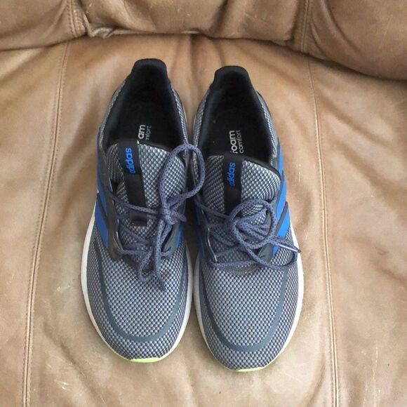 Adidas size 10 perfect condition worn once